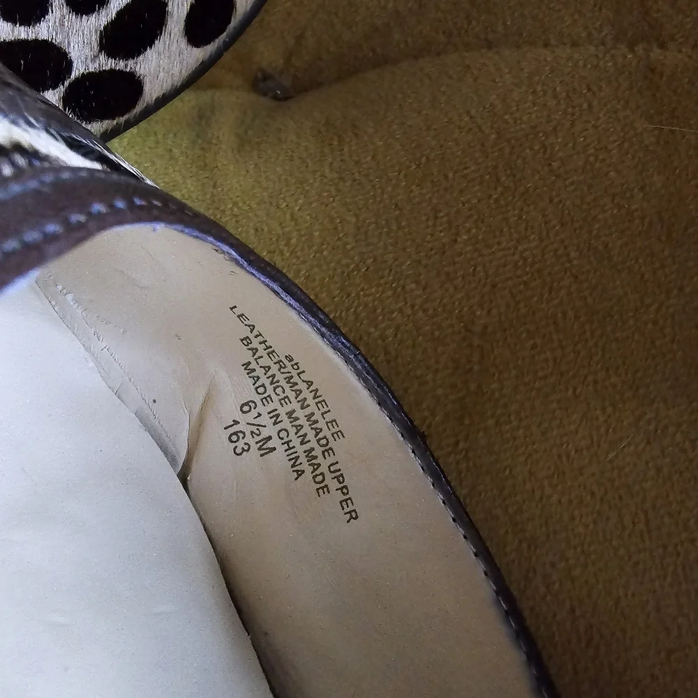 Audrey Brooke Leopard Print Heels - Picture 5 of 6